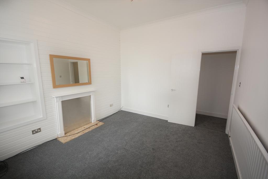 Main St, Newmills, Fife, Newmills 1 bed flat £550 pcm (£127 pw)