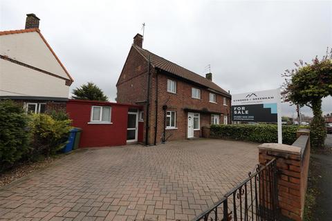 3 bedroom semi-detached house for sale, Thompson Avenue, Beverley