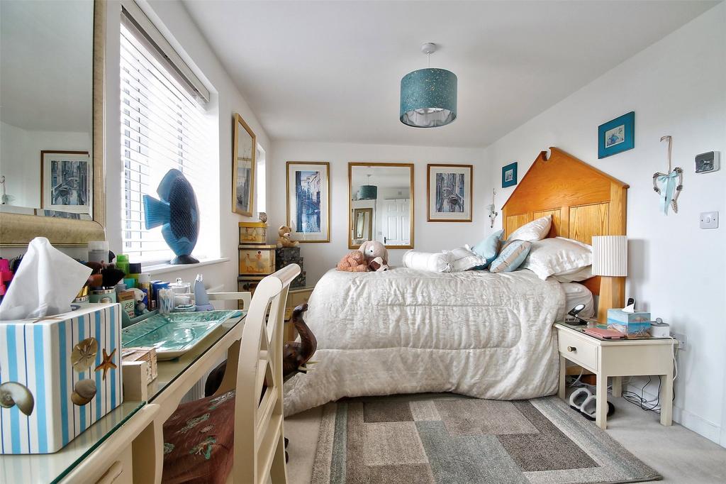 Bedroom 1b