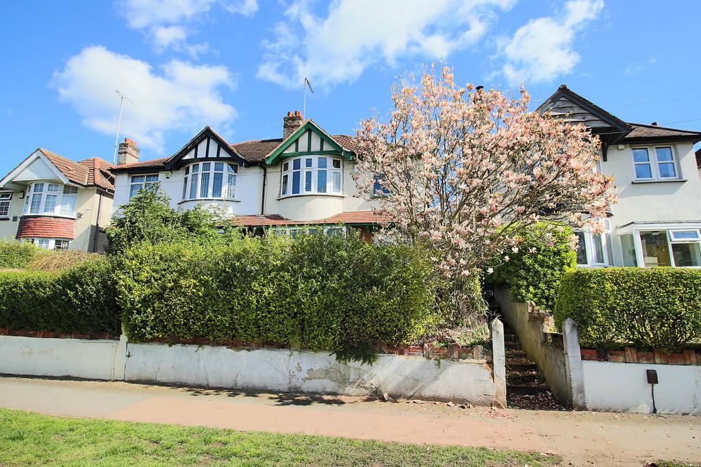 Anstey Lane, Leicester, LE4 3 bed semidetached house £265,000