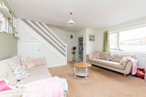 22 Brookmead, Meppershall, Shefford, SG17 5SA