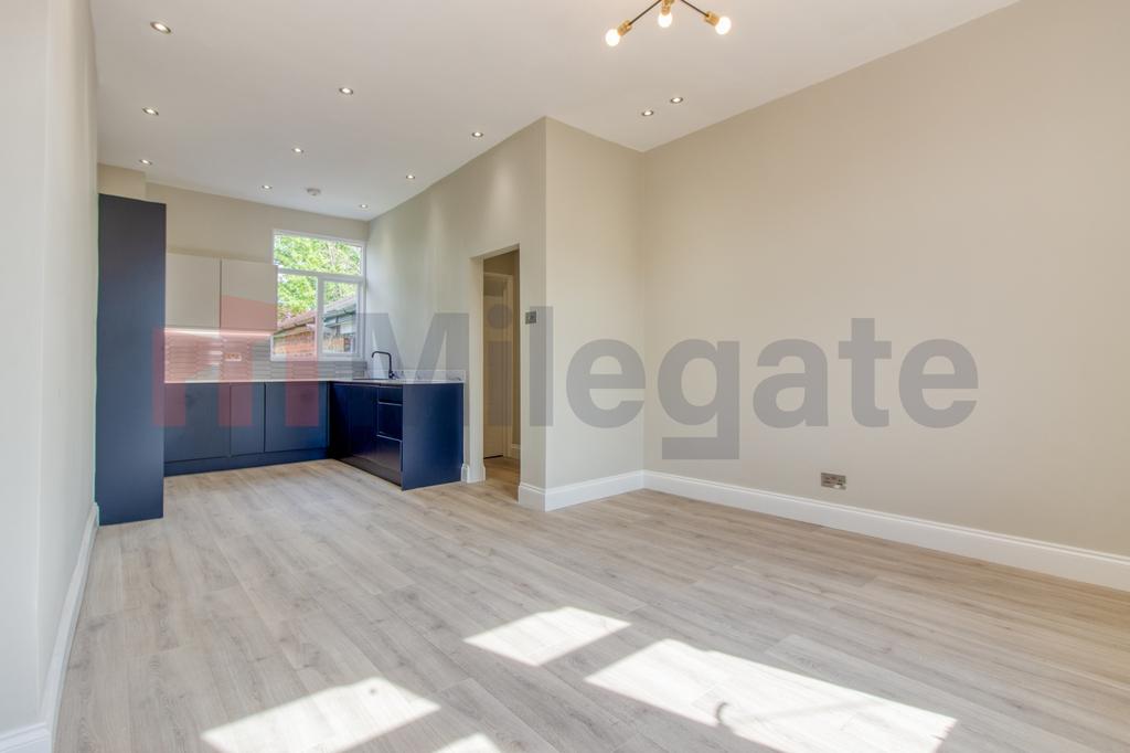 Apartment in London - View 3