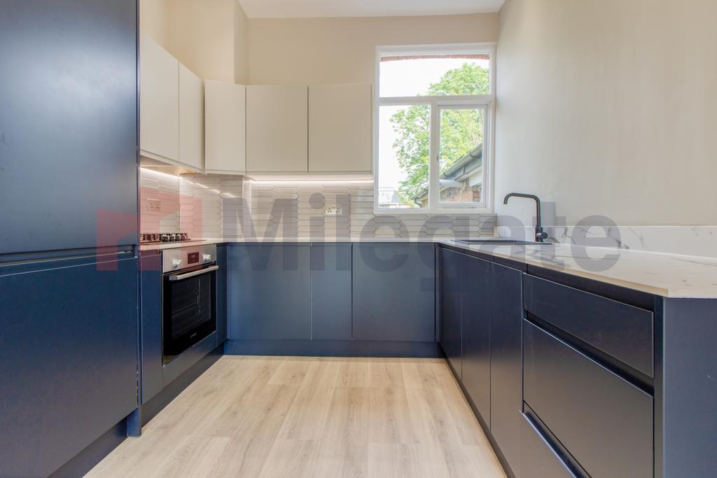 Apartment in London - More