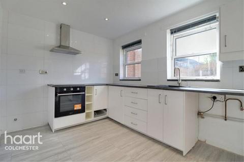 3 bedroom terraced house for sale, Stanley Wooster Way, Colchester