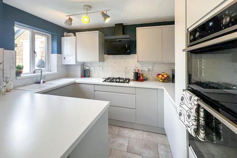 3 bedroom detached house for sale - Edinburgh Close, Market Harborough LE16 7QQ