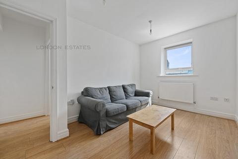 1 bedroom apartment to rent - Uxbridge Road, Shepherds Bush, W12