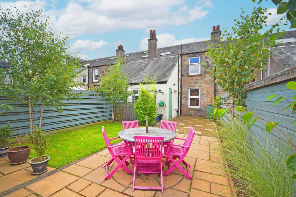 Alexandra Place, Riverside, Stirling, Stirlingshire, FK8 1UN 3 bed