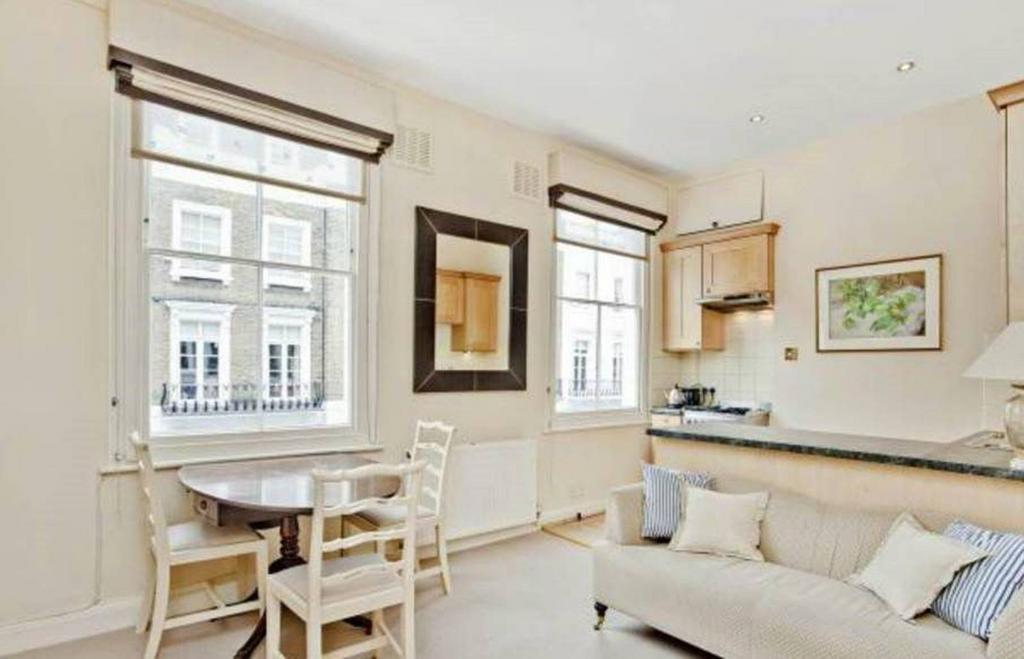 Moreton Place, Pimlico, London, SW1V 1 bed flat £2,167 pcm (£500 pw)