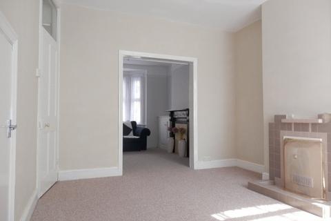 3 bedroom terraced house to rent, Houghton Road, Dunstable, LU5