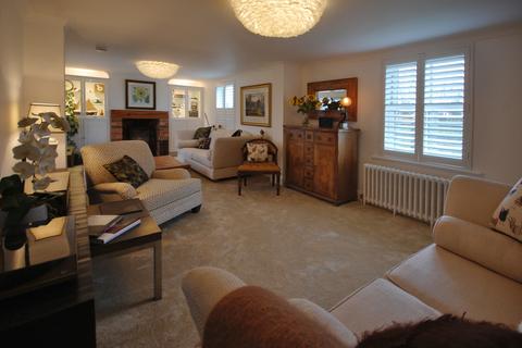 4 bedroom equestrian property for sale, Fenside, East Kirkby PE23 4DD