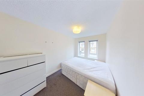 1 bedroom flat to rent, Gladstone Street, Glasgow, G4