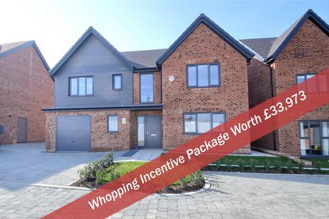5 bedroom detached house for sale, Ash Drive, Yarm