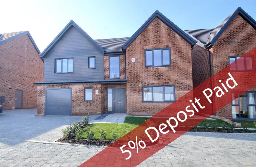 5 bedroom detached house for sale
