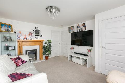 18 Appleton Drive, Livingston, EH54 6FP