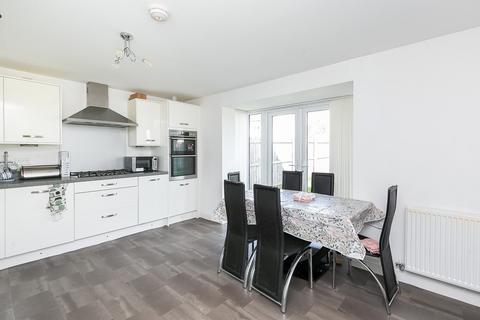 18 Appleton Drive, Livingston, EH54 6FP