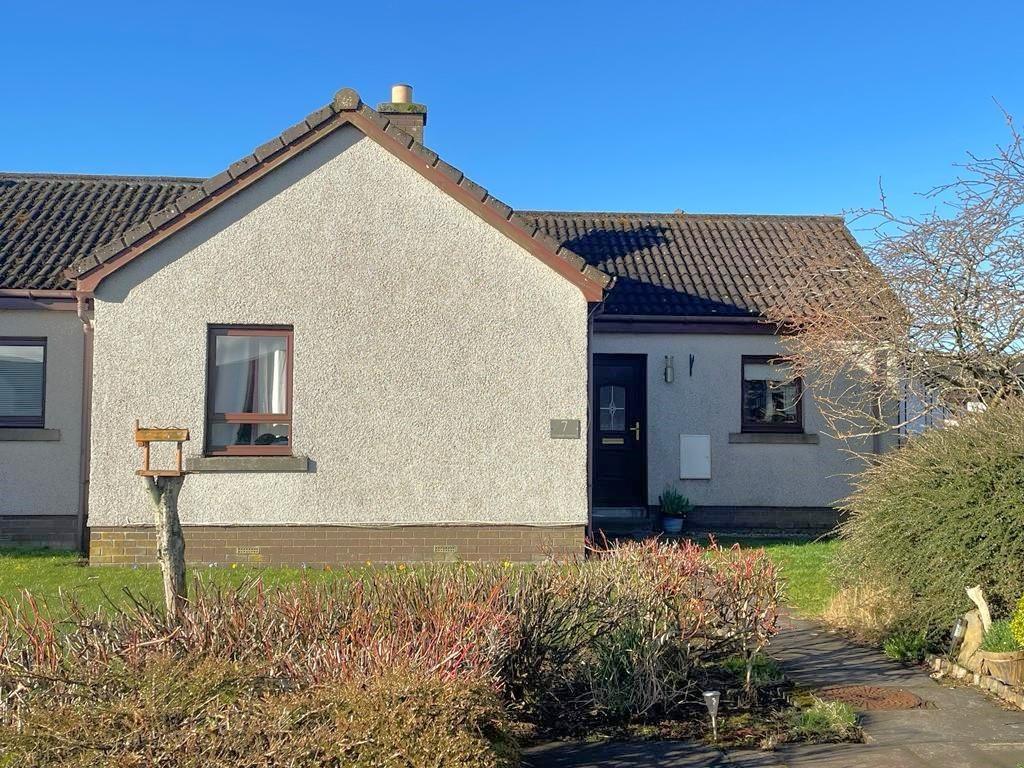 7 Elizabeth Gardens, Dornoch Sutherland IV25 3NP 1 bed semidetached