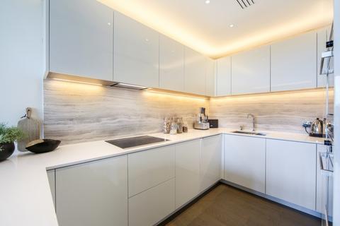 2 bedroom flat for sale, Benson House, Radnor Terrace, London W14