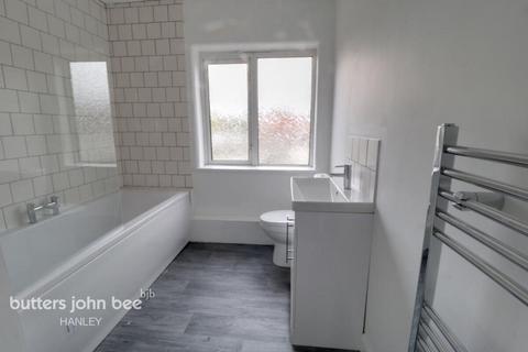 2 bedroom semi-detached house to rent, Abbey Road, Abbey Hulton