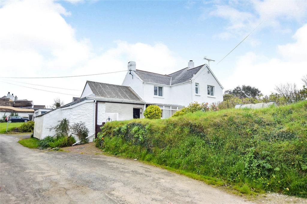 Bude, Cornwall 3 bed semidetached house for sale £399,950