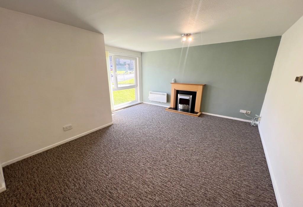 Frizley Gardens, Bradford, West... 1 bed apartment £495 pcm (£114 pw)