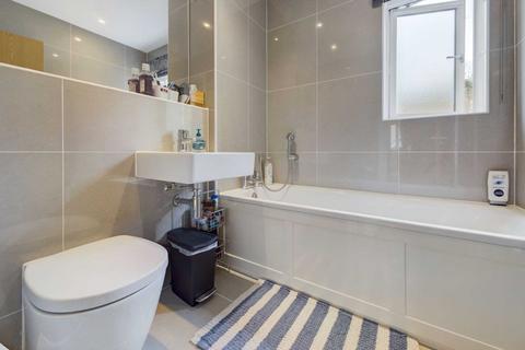 23 Butterfly Crescent, Hemel Hempstead, HP3 9GS