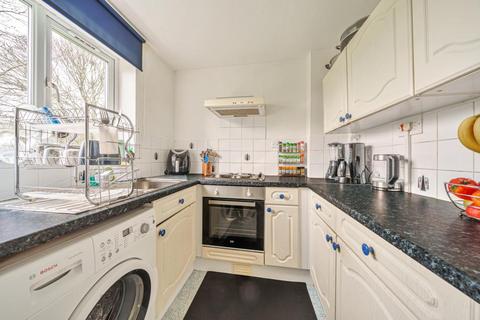 2 bedroom flat for sale - Newbury,  Berkshire,  RG14