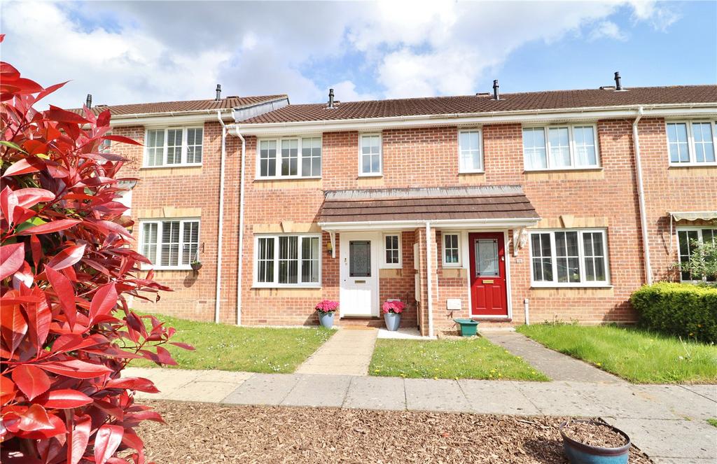 Woodland Close, Verwood, Dorset, BH31 2 bed terraced house for sale £