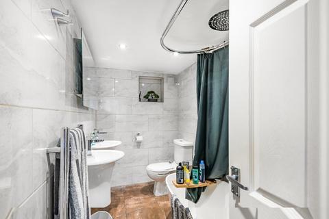 Flat 1, 20 Old Devonshire Road, London, SW12 9RB