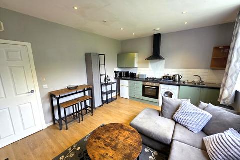 2 bedroom flat to rent, Menzies Road, Torry, Aberdeen, AB11