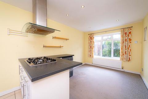 3 bedroom link detached house for sale, Worcester Close, Faversham, ME13