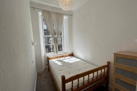 1 bedroom flat to rent, Brighton Street, Old Town, Edinburgh, EH1