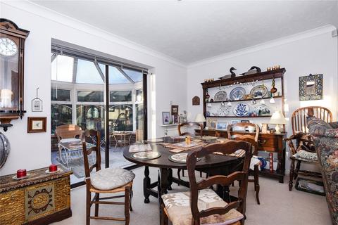 7 Fox Dell, Storrington, Pulborough, RH20 4JY