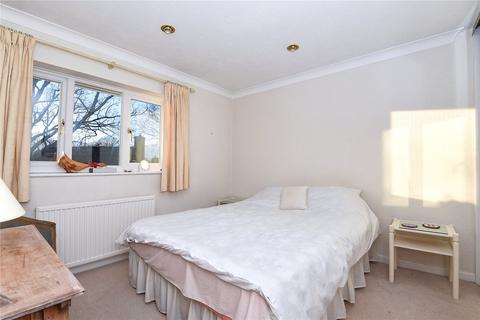 7 Fox Dell, Storrington, Pulborough, RH20 4JY
