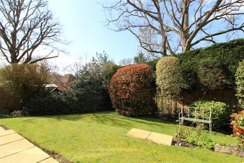 7 Fox Dell, Storrington, Pulborough, RH20 4JY
