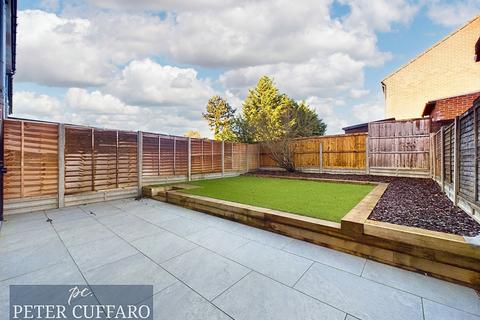 undefined, Frenchs Close, Ware SG12
