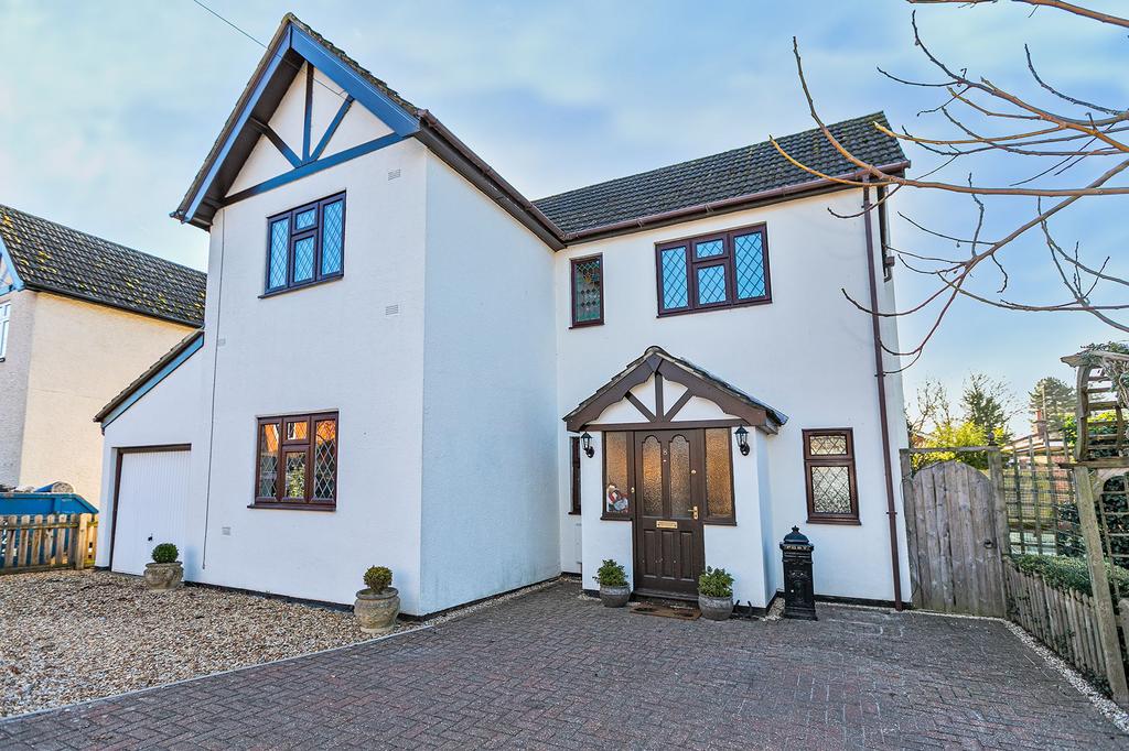 Woburn Sands, Milton Keynes MK17 4 bed detached house for sale £750,000