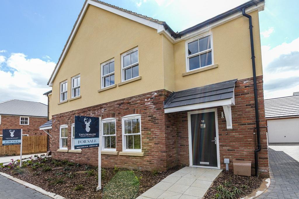 Newton Longville, Milton Keynes MK17 4 bed semidetached house for sale £500,000