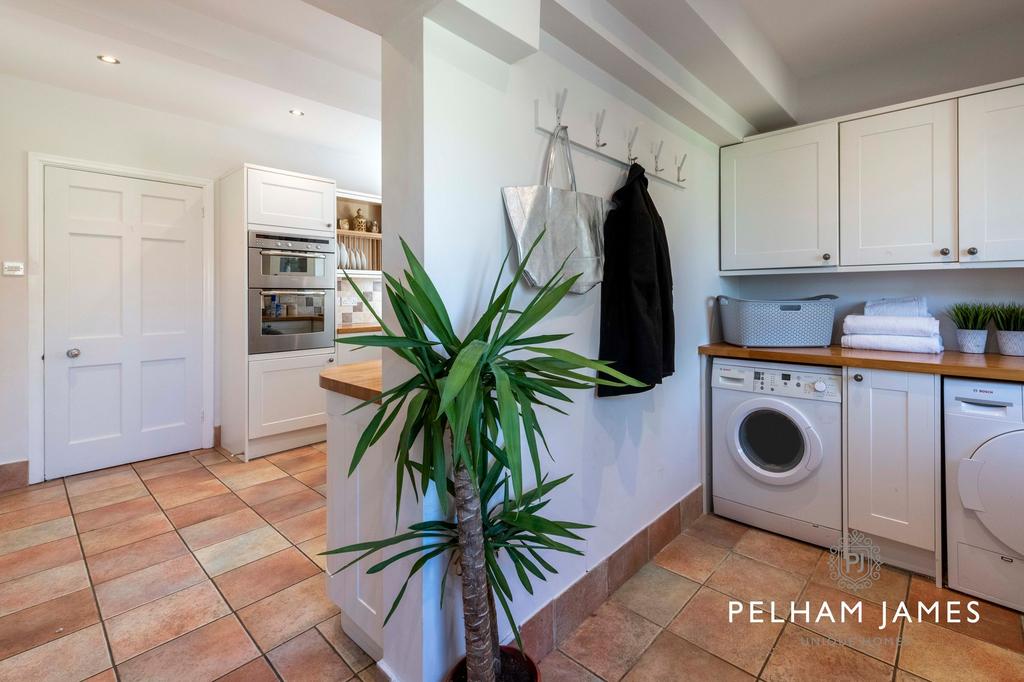 Laundry Area, 16 Tinwell Rd, Stamford