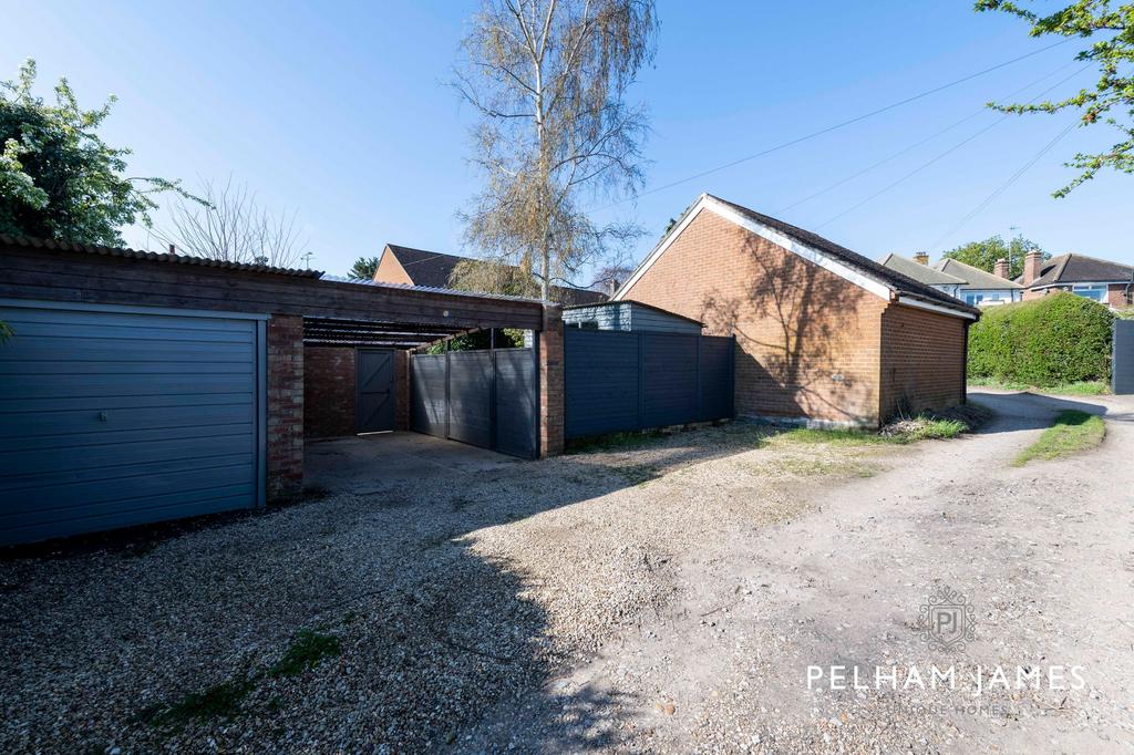 Garage, 16 Tinwell Rd, Stamford
