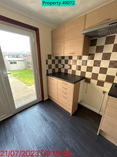 3 bedroom end of terrace house to rent, Cervia Way, Gravesend, DA12