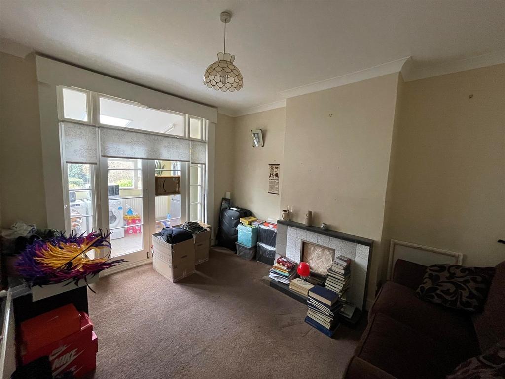 Betchworth Road, Seven Kings, Ilford... 3 bed terraced house for sale