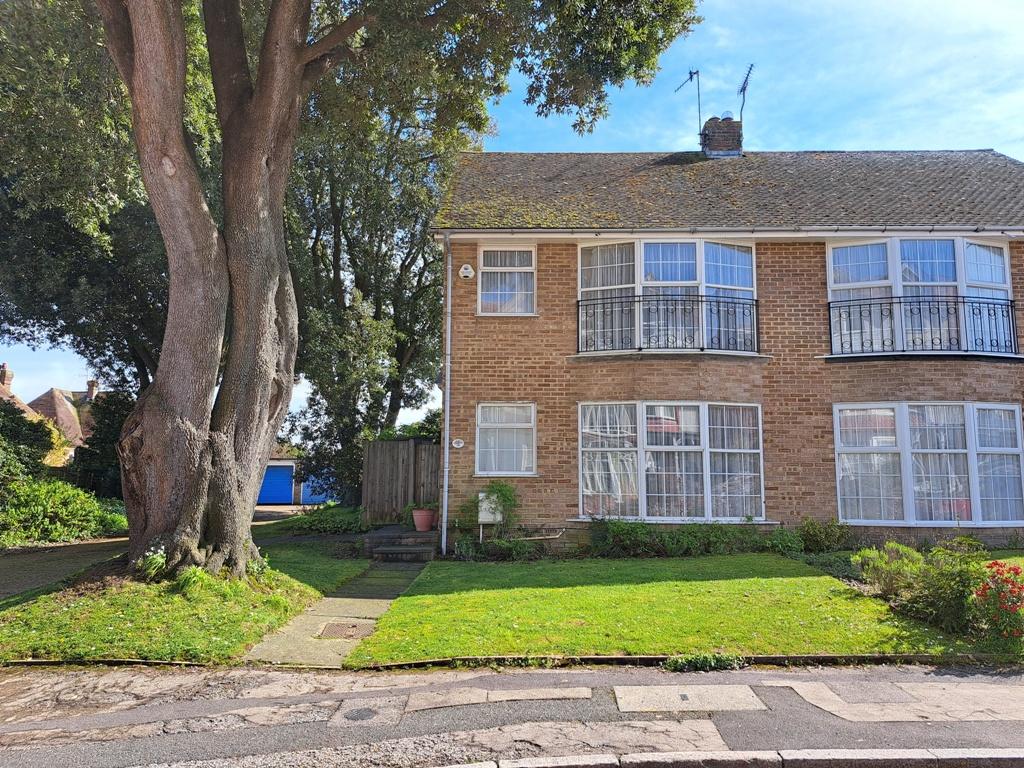 Vicarage Road, Summerdown, Eastbourne BN20 3 bed semidetached house