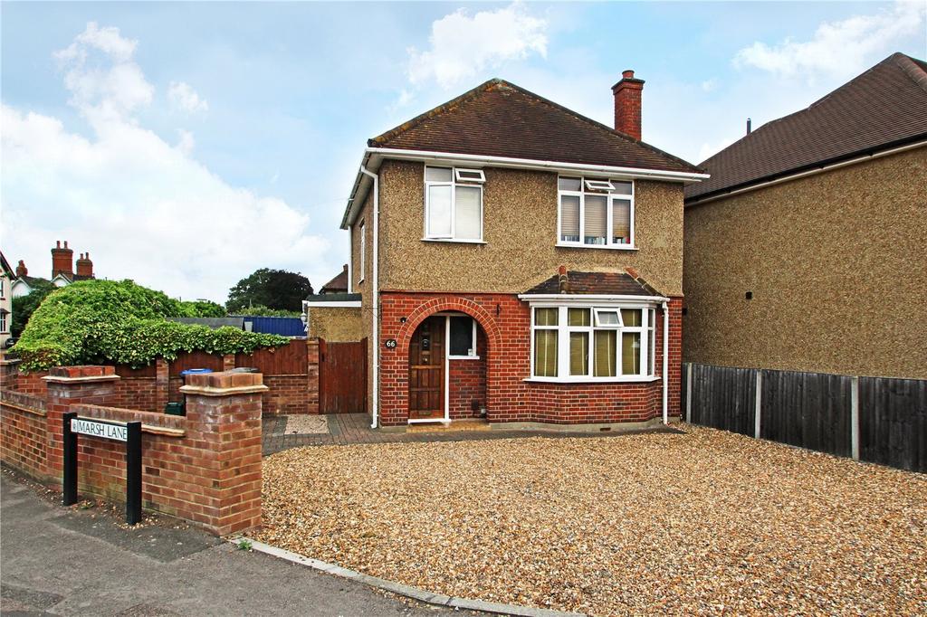 Marsh Lane, Addlestone, Surrey, KT15 1 bed in a house share to rent £640 pcm (£148 pw)