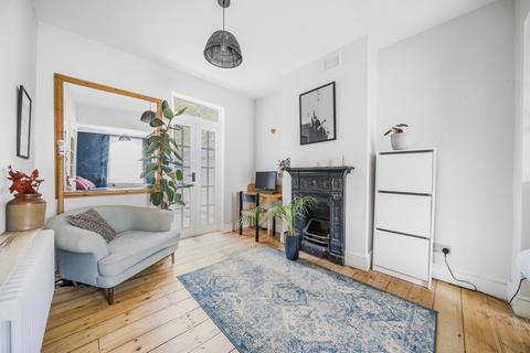 110 Albyn Road, London, SE8 4ED