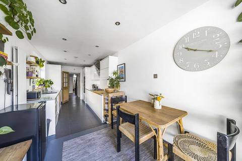 110 Albyn Road, London, SE8 4ED