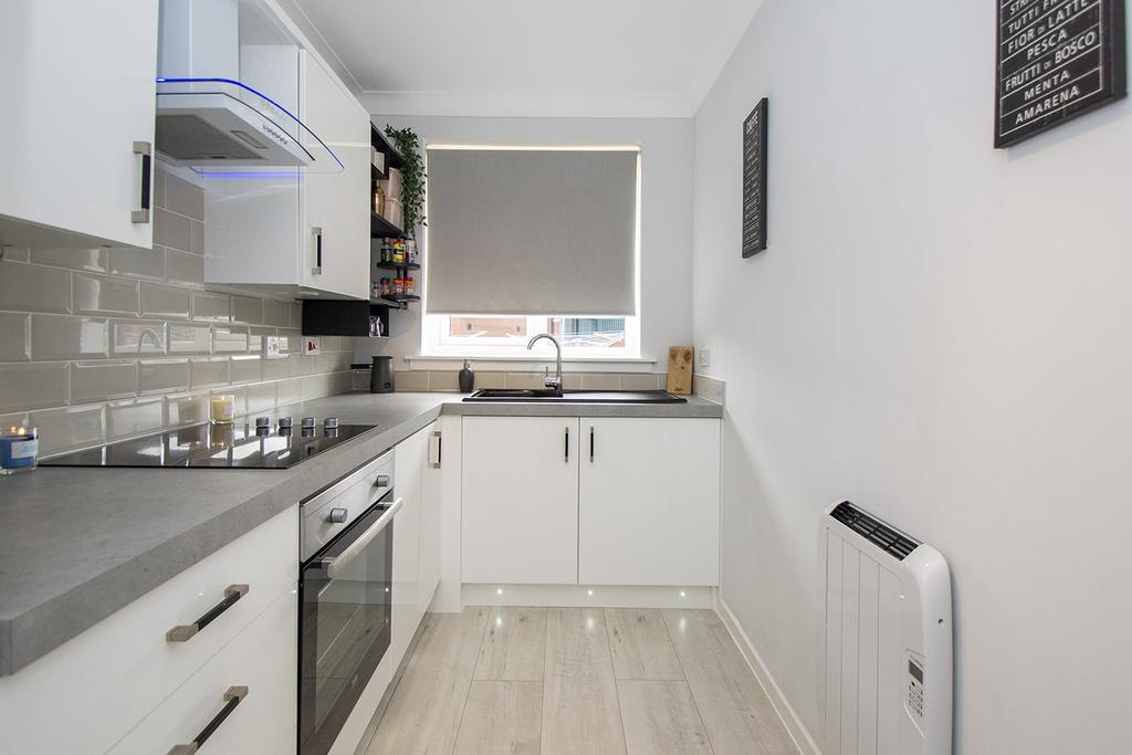Rugby Road, Kilmarnock, KA1 1 bed flat £64,995
