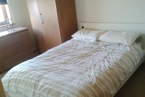 1 bedroom apartment to rent, Icon Building, Ilford Hill, Ilford, IG1