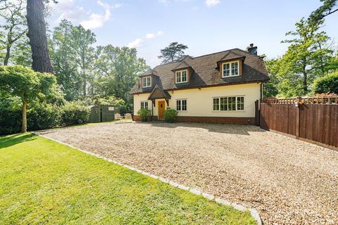 3 bedroom semi-detached house for sale, Kitnocks Hill, Curdridge, Southampton, Hampshire, SO32