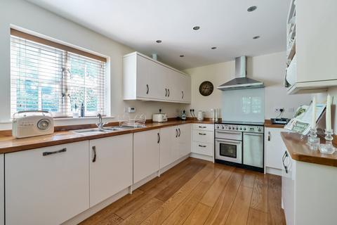 3 bedroom semi-detached house for sale, Kitnocks Hill, Curdridge, Southampton, Hampshire, SO32