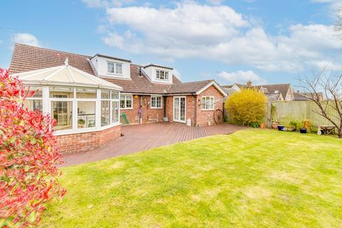 27 Lytton Fields, Knebworth, SG3 6BA